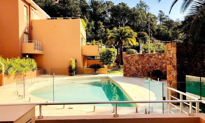 Espero-Pax Apartment | Elegant 2Bedroom Retreat in Théoule with Swimming Pool Accessnn