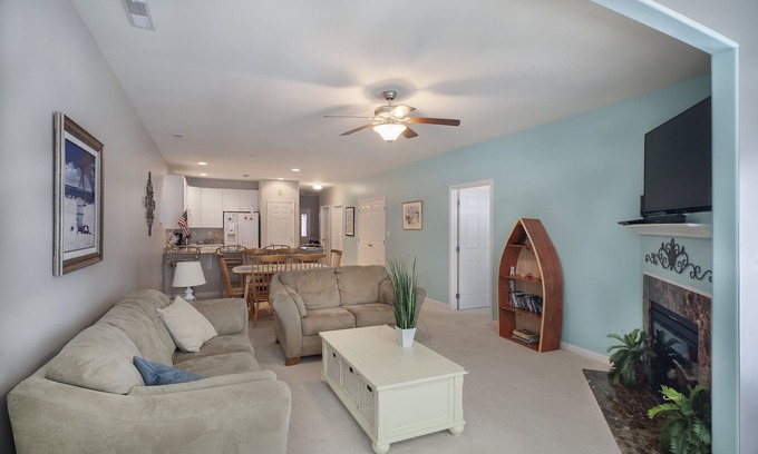 Lewes Condo | Elegant and cozy beach condo for your family vacation with pool and pond