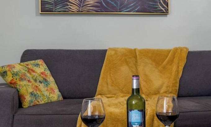 Mont-de-Marsan Apartment | Elegant apartment in the center of town