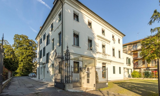 Treviso Apartment | Elegant apartment a stone's throw from the center