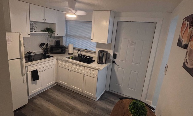 Egypt Lake-Leto Apartment | Elegant Apartment with Private Patio Oasis. Affordable, Comfort and Cozy Stay.