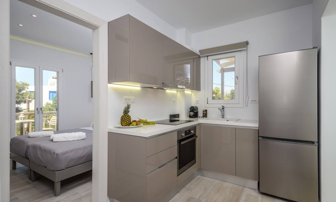 Agios Prokopios Hotel | Elegant Apartments