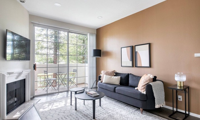 Beverly Grove Apartment | Elegant Beverly Hills 1BR nr The Grove & Rodeo Drive, by Blueground