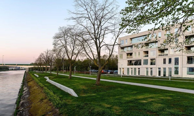 Oudenaarde House | Elegant City Center Haven, Bike-Friendly, Kitchen | 2 Units