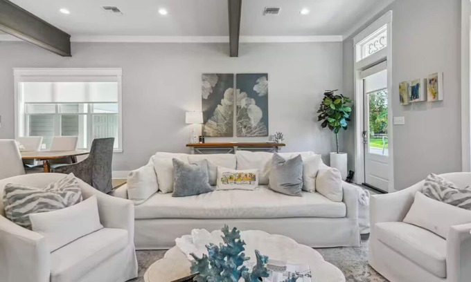 Bay St Louis House | Elegant Coastal Retreat