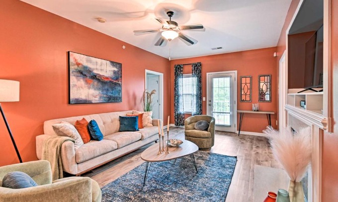 Westover Apartment | Elegant Fayetteville Condo 8 Mi to Downtown!