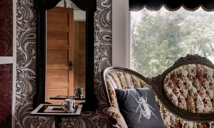 Swede Hill House | Elegant Historic Estate: Professionally Designed