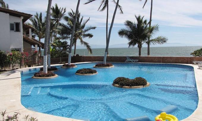Bucerias House | Elegant Home with Direct Beach Access