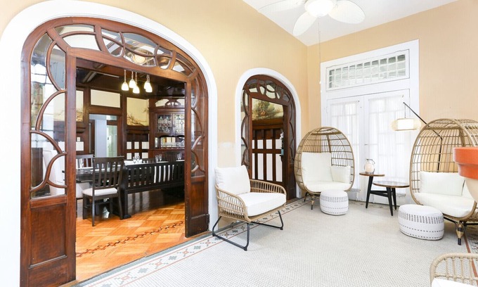 Midtown House | Elegant Manor! Largest Downtown BNB: 22beds!