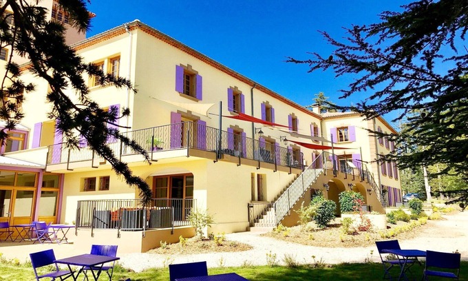 Montbrun-les-Bains Apartment | Elegant Stay at Château Spa
