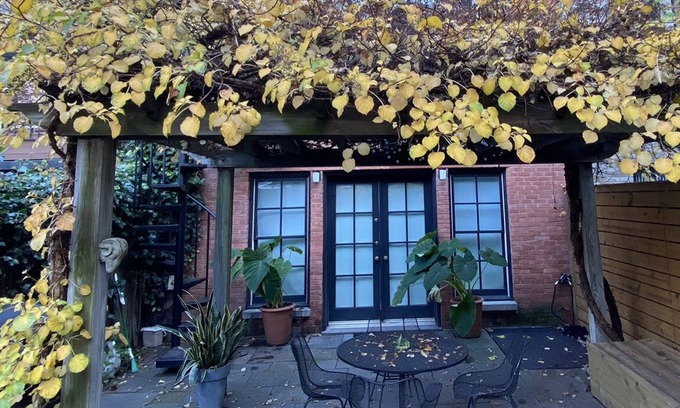 Boerum Hill House | Elegant townhouse garden apartment