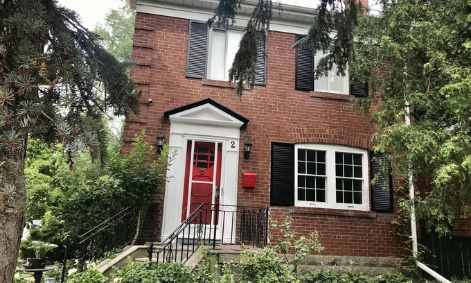 East York House | Elegant two Bedroom Brick House