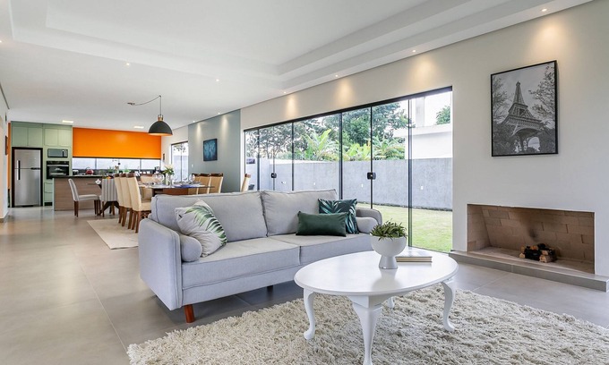 Cachoeira do Bom Jesus House | Elegante Casa em Condomímio Fechado Cachoeira B. Jesus - NDI010