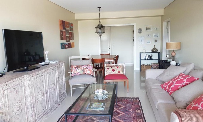 Yerba Buena Apartment | Elegante departamento 2D