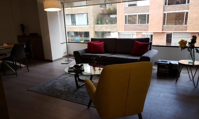 Bellavista Apartment | Elegante y confortable apartamento en Rosales