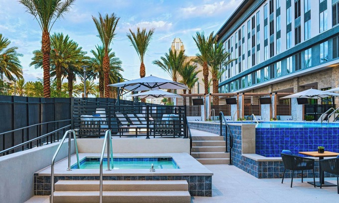 Las Vegas Hotel | Element LAS Vegas Symphony Park