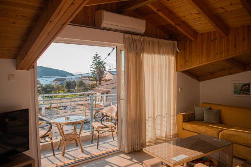 Sivota Apartment | Elen's House