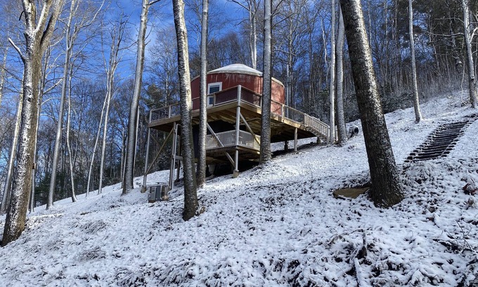 Piper Gap Cabin | Elevated eclectic yurt with wrap-around porch, hot tub, and mountain view!