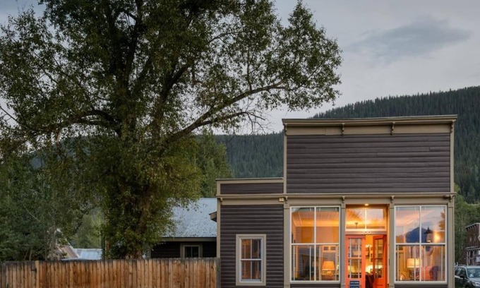 Crested Butte Bed & Breakfast | Eleven Sopris House