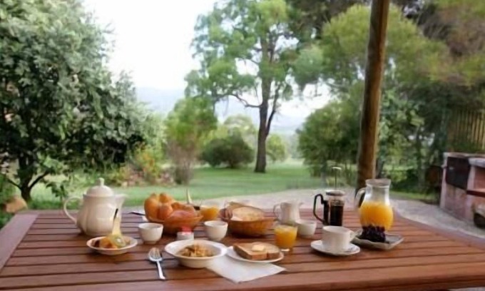 Pokolbin House | Elfin Hill Country Accommodation