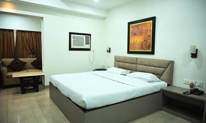 Bhowanipore Bed & Breakfast | ELGIN SUITES