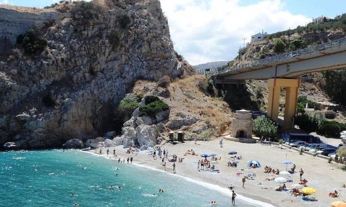Palaiokastro Villa | Elia 5 maisonette,Near Heraklion, beach & taverns