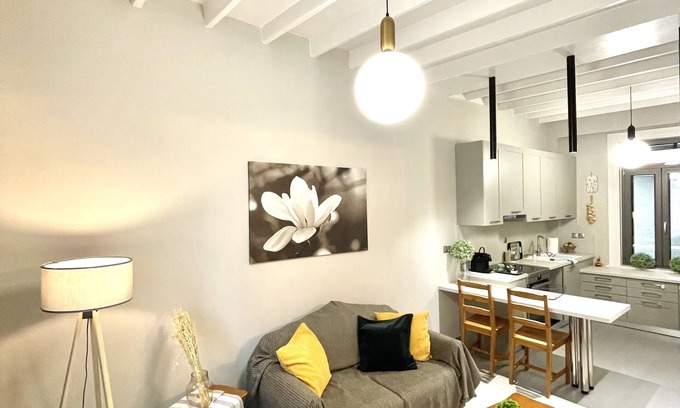 Lesvos House | Elia downtown eco house