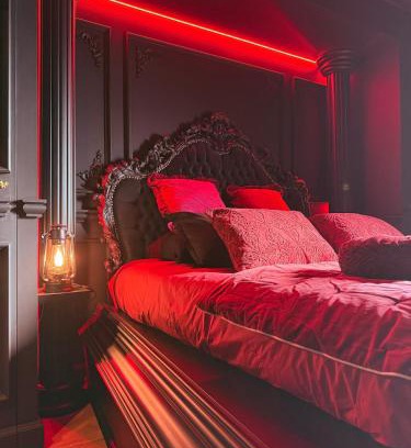 Chamalieres Apartment | Elisabeta Suite - Eternal Romance with Balneo XL