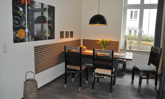 Erfurt Apartment | ElisaBett Erfurt - Apartment Elisa - 4 Schlafzimmer und 2 Bäder, bis 6 Personen