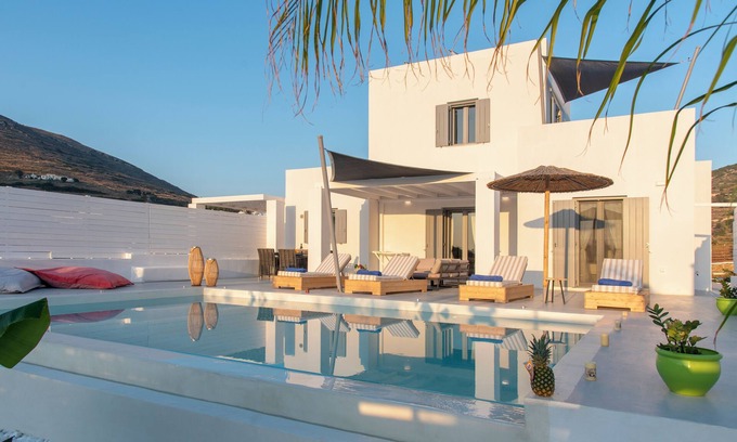 Paros Villa | Elitas Villa C, with 3 br and private pool