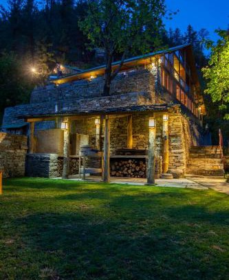 Kumharsain Villa | ELIVAAS 1 BHK Premium Cottage with Sauna - Everly
