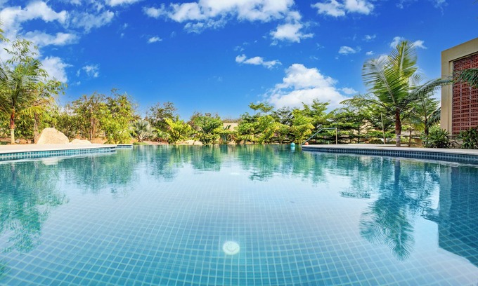 Kumbalgodu Hotel | ELIVAAS Urvi Suites