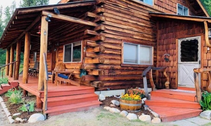 Elk City House | Elk City Escape - Amazing Views, Elk, & Wildlife