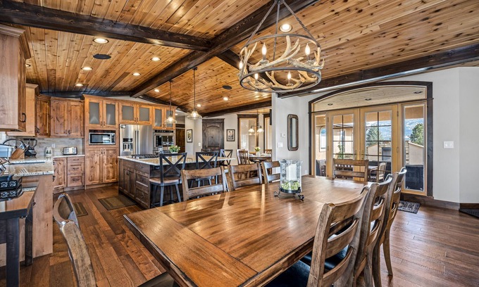Estes Park House | Elk Corner - Hot Tub, Foosball, Views & Court Yard!