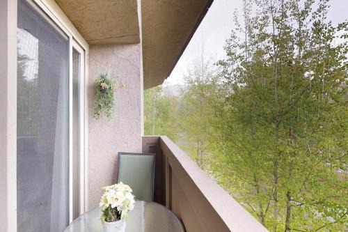Elkhorn Village House | Elkhorn Escape