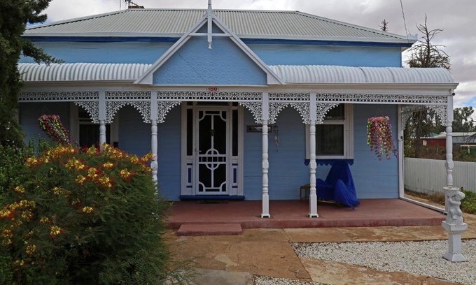 Broken Hill House | Ella's Place