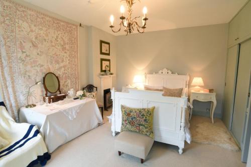Castle Cary House | Ellesmere House