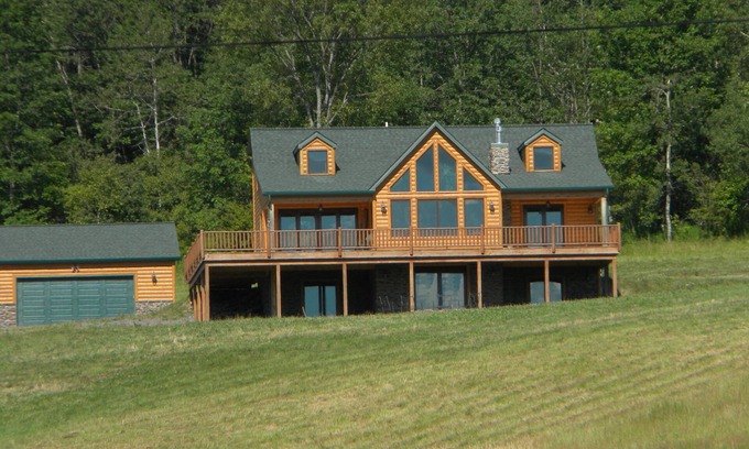 Ellicottville Ski Chalet | Ellicottville chalet - beautiful home, gorgeous views, 5min to village & hills.