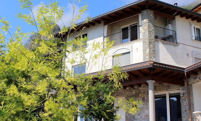 Marone Apartment | ello Apartment for Lake Adventures