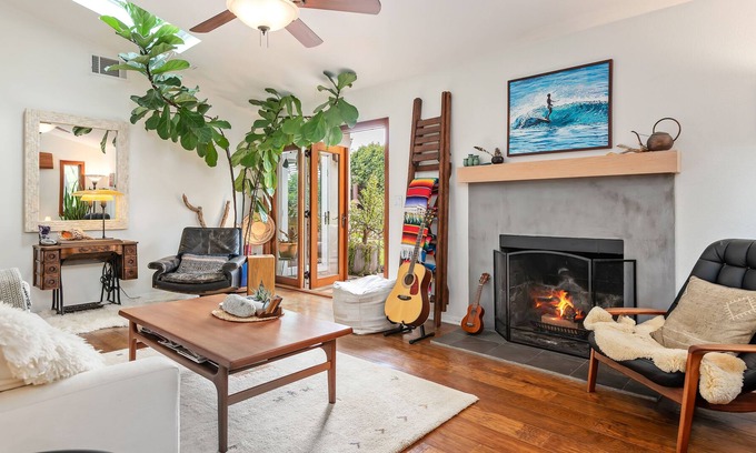 Goleta House | Ellwood Beach family home
