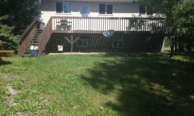 Dryden House | Elm Bay Cabin Rentals - Cottage #1