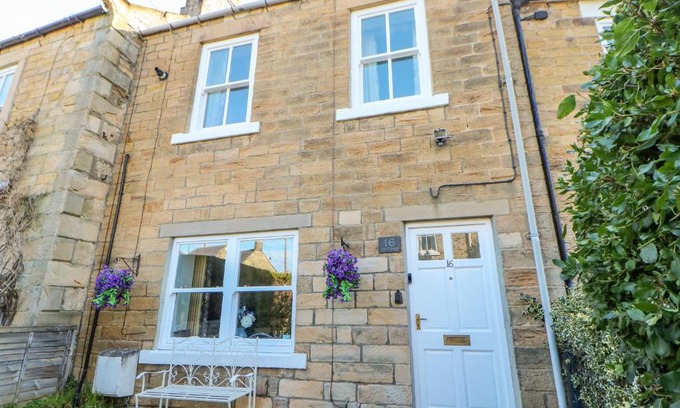 Wolsingham House | Elm Cottage
