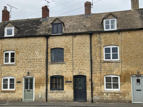 Moreton-in-Marsh House | Elm Cottage
