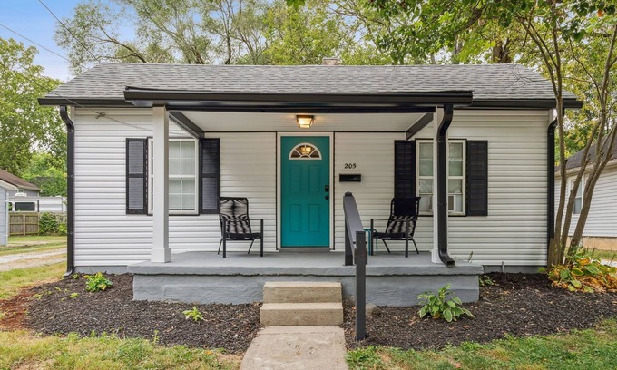 Loveland House | Elm, Two Bedroom House in Historic Loveland