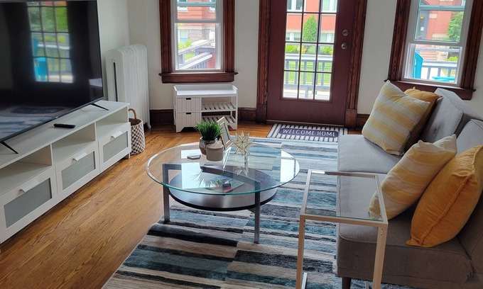 North Buffalo House | Elmwood Village Elegance: 2 bedroom + dedicated office