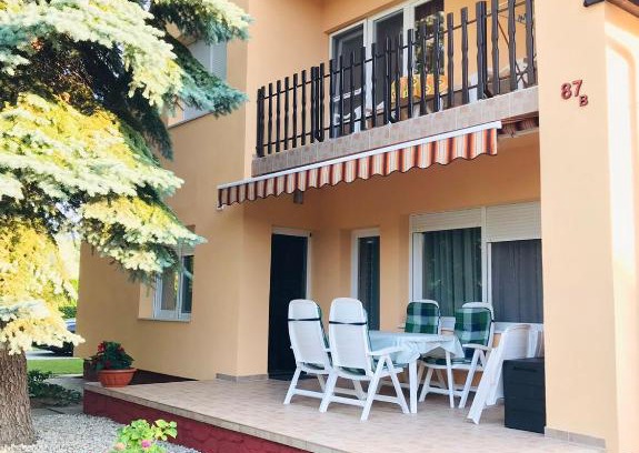 Balatonfoldvar Apartment | Emília Apartment