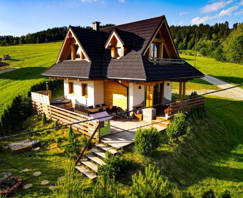 Ostrowsko Villa | EM Gorce Resort komfortowe domki z sauną i jacuzzi