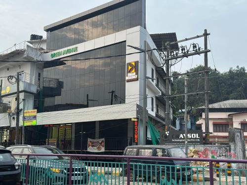 Kalamassery Bed & Breakfast | Emaar suites and rooms