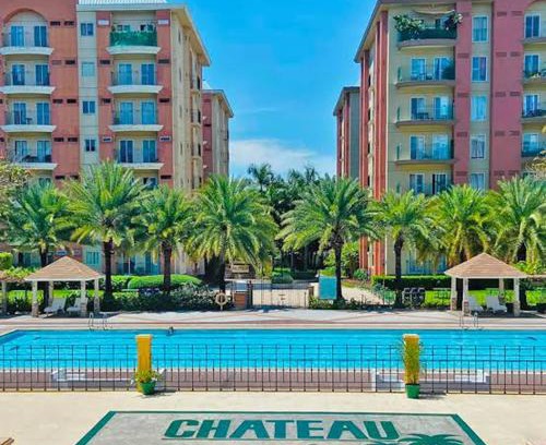 Don Bosco Apartment | Emalyn's chateau Paranaque