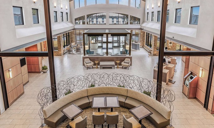 Romulus Hotel | Embassy Suites by Hilton Detroit Metro Airport